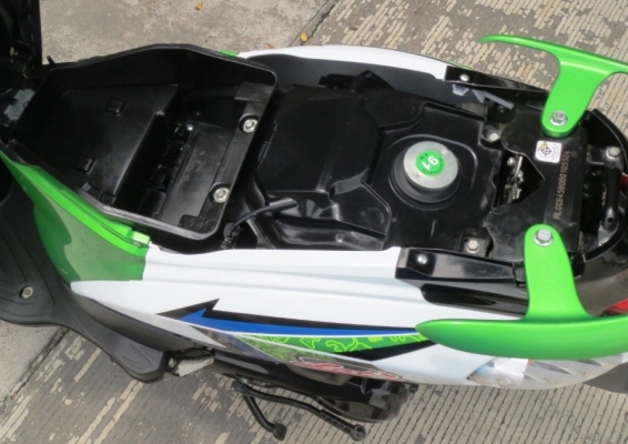 Suzuki  Let&rsquo;s  หัวฉีด  2013 สวยใสน่ารัก เดิมดี ไม่มีบิวด์ เพียง 22,900 บาทเท่านั้น