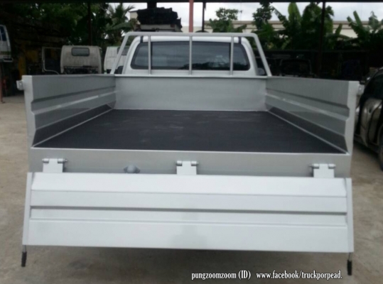 TOYOTA 4 ล้อกระบะเหล็ก ตอนเดียว