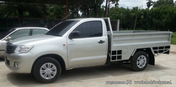 TOYOTA 4 ล้อกระบะเหล็ก ตอนเดียว