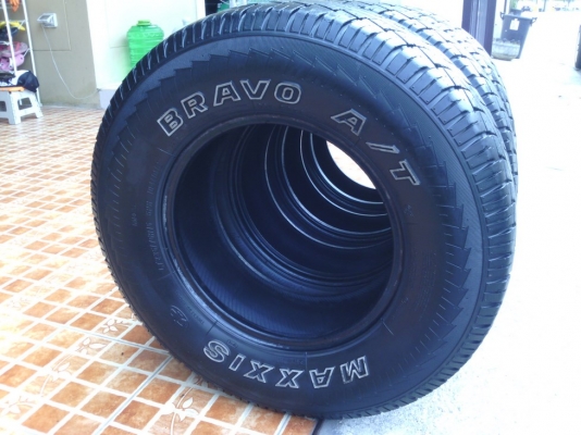 ยาง\%235/75/15 (ชุด4เส้น/ขาย4,500.บ)Maxxis.BRAVO.A/T(ปี10)