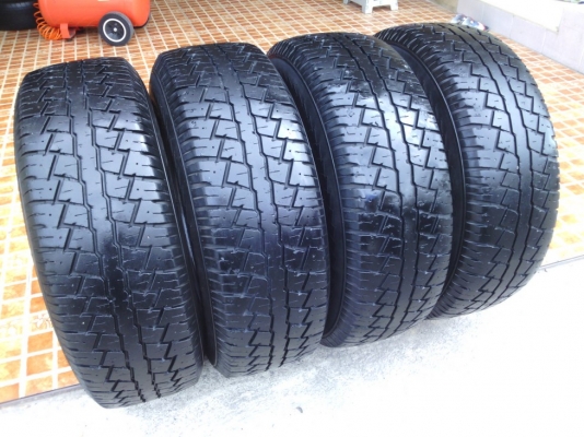 ยาง\%235/75/15 (ชุด4เส้น/ขาย4,500.บ)Maxxis.BRAVO.A/T(ปี10)