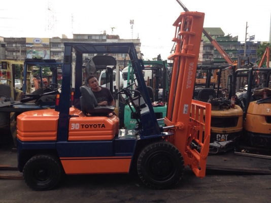 โฟคลิฟ 3 ตัน ดีเซล เสา4.75 มีฮิ้ง