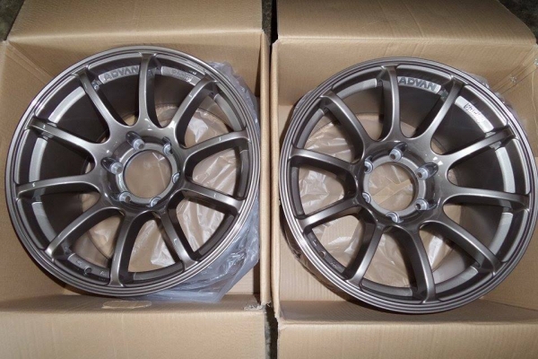 ขายล้อใหม่มือหนึ่ง  advan rs ขอบ18