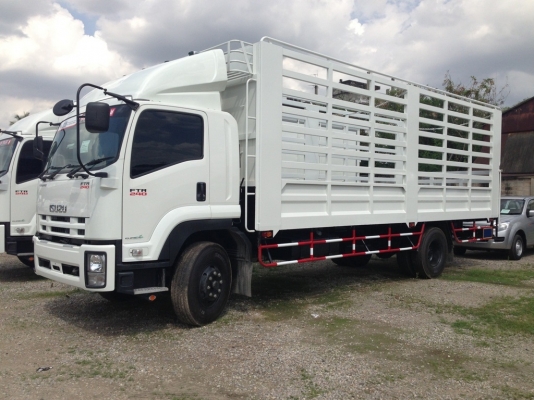 ขาย รถบรรทุกอีซูซุ ทุกรุ่นครับ