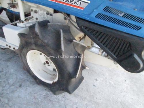 รถเกี่ยวข้าวเดินตาม !!!   ISEKI    RX310  รหัสสินค้า : 14001768   หรือเพิ่มเติมไดที่ www.nihonmono.com