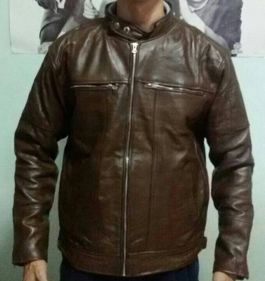 ขายเสื้อหนังแท้ของใหมทุกตัว มีสีดำ/น้ำตาล มีทุกไซส์ครับ