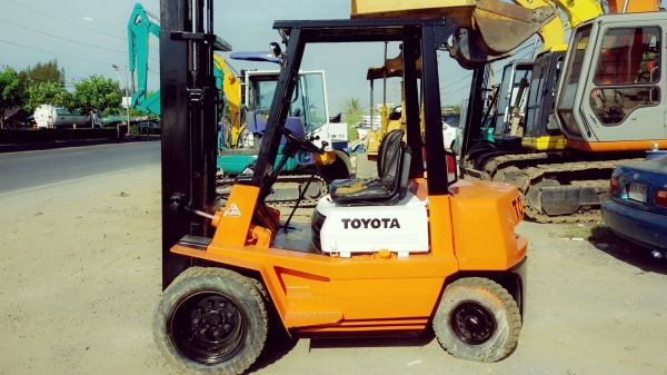 toyota 2 ton toyota 2 ton