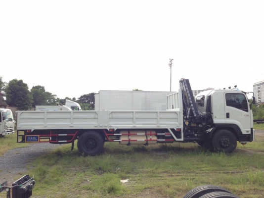 ขาย รถบรรทุกอีซูซุ ทุกรุ่นครับ