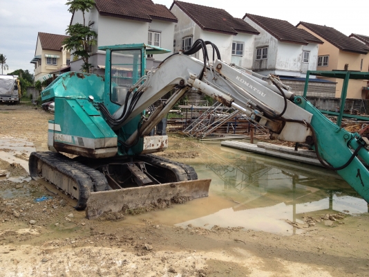 ขาย แบคโฮ 50uu ราคา210000