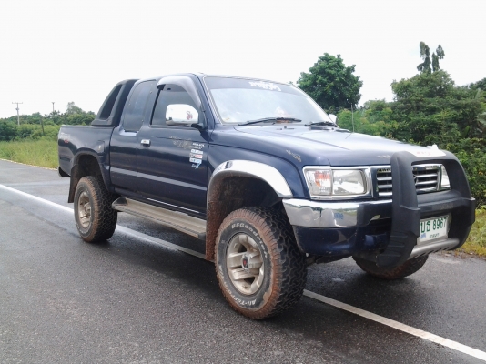 TOYOTA TIGER 4X4 ปี43 เครื่อง 5L แอรแบค เอบีเอส กันร้อนเดิม คานหน้าเดิม ภาษี58