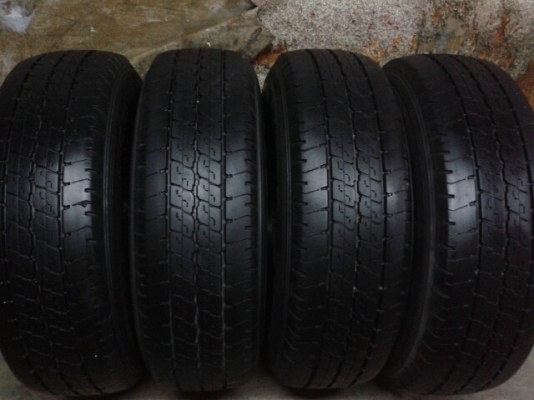 ขาย ยาง 215-70-15