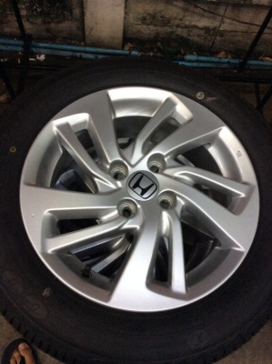 ขายแม็กป้ายแดงพร้อมยางJazz 2014 ใหม่ๆสดๆ