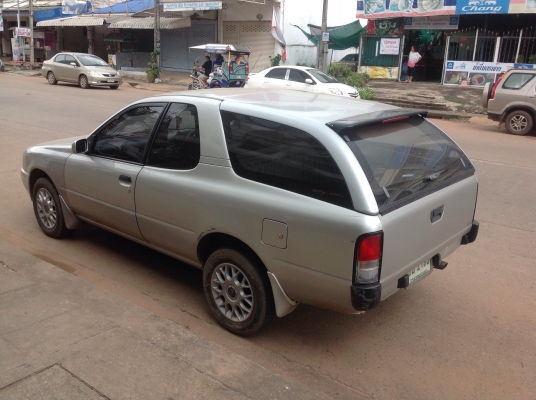 Nissan NV wingrond auto มือเดียวไม่เคยติดแก็ส สวย