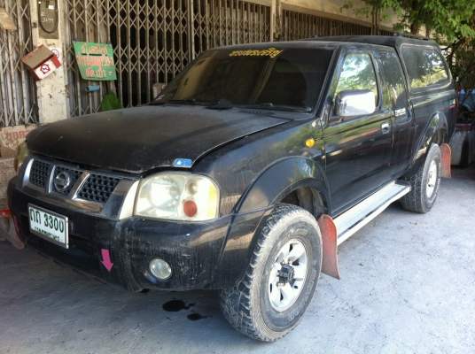 NISSAN  FRONTIER  2002   4x4 แท้