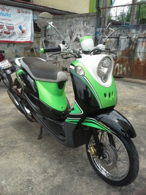 Fino ลายสปอร์ต สีดำ-เขียว-ขาว สวยๆราคาถูกครับ