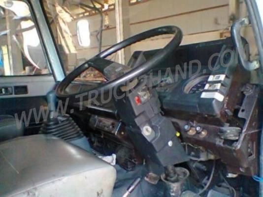 ISUZU 6 ล้อดัมพ์ดิน 175 แรงม้า พร้อมใช้งาน