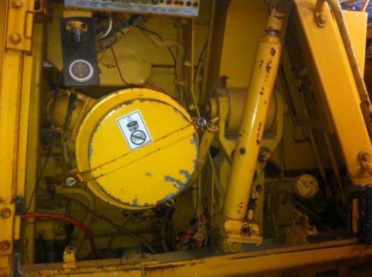 ขาย CAT 953 โทร 098-858-5524 สามภพ ครับ ขาย CAT 953 โทร 098-858-5524 สามภพ ครับ