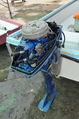 เรือตกปลา 13 ฟุต พร้อมเครื่อง Suzuki 8 แรง