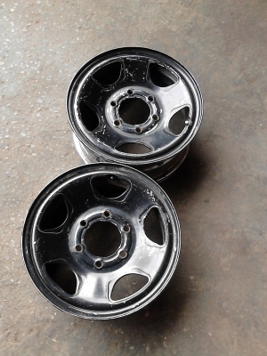 กะทะผ่า 6  รู  ขอบ 15   แข็งแรง บรรทุกหนักได้มาก  มี 2 ใบ   Tel.081-427-3941