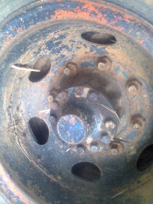 ขายรถเทเลอร์หกล้อหัวยาวหางปลาขึ้นรถเกี่ยวราคา195000บาท