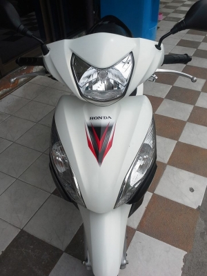 สวยวิ๊งสุดๆ New Honda Spacy -i ปี 2556 ลายใหม่ทูโทน ขายอย่างถูก สวยวิ๊งสุดๆ New Honda Spacy -i ปี 2556 ลายใหม่ทูโทน ขายอย่างถูก