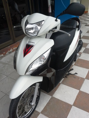 สวยวิ๊งสุดๆ New Honda Spacy -i ปี 2556 ลายใหม่ทูโทน ขายอย่างถูก สวยวิ๊งสุดๆ New Honda Spacy -i ปี 2556 ลายใหม่ทูโทน ขายอย่างถูก