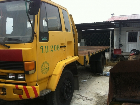 ขายรถ6ล้อISUZUกระบะยาว6เมตร สภาพดีใช้งานได้เลย ขายรถ6ล้อISUZUกระบะยาว6เมตร สภาพดีใช้งานได้เลย