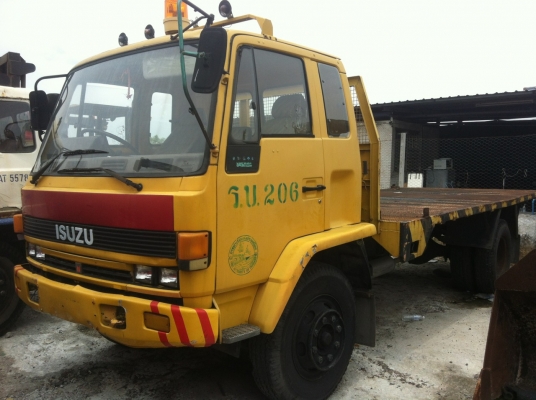 ขายรถ6ล้อISUZUกระบะยาว6เมตร สภาพดีใช้งานได้เลย