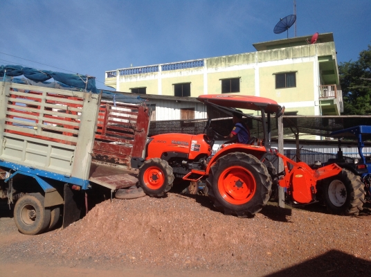 ปัญญาแทรคเตอร์มาแล้ว...จัดมาให้ครับ คูโบต้า L3608 ตัวเปล่า เล่มทะเบียนพร้อม พร้อมส่งทั่วไทย จัดส่ง อ.บรรพตพิสัย จ.นครสวรรค์