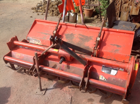 ปัญญาแทรคเตอร์มาแล้ว...จัดมาให้ครับ คูโบต้า L3608 ตัวเปล่า เล่มทะเบียนพร้อม พร้อมส่งทั่วไทย จัดส่ง อ.บรรพตพิสัย จ.นครสวรรค์