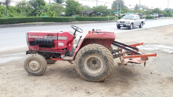 รถตัดหญ้า shibaura SD2243