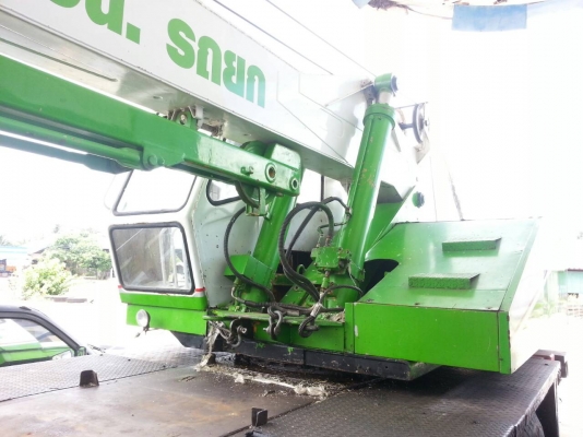 รถเครน 6 ล้อ 11 ตัน KATO