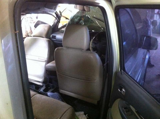 ขาย Ford everest 3.0 t auto 4x4 ปี 05 ซาก ทบ.ไม่ขาดพร้อมโอน ขาย Ford everest 3.0 t auto 4x4 ปี 05 ซาก ทบ.ไม่ขาดพร้อมโอน