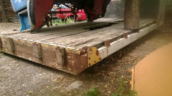 กระบะรถยก