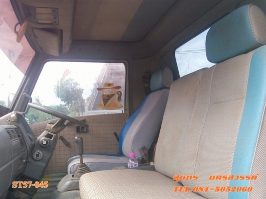 ขายด่วน รถบรรทุก 6 ล้อดั้ม HINO FC2W 120 แรง ซุปเปอร์เสี่ย(รถห้างแท้) สภาพเดิมๆ พร้อมใช้งาน ราคาสุดคุ้ม ขายด่วน รถบรรทุก 6 ล้อดั้ม HINO FC2W 120 แรง ซุปเปอร์เสี่ย(รถห้างแท้) สภาพเดิมๆ พร้อมใช้งาน ราคาสุดคุ้ม