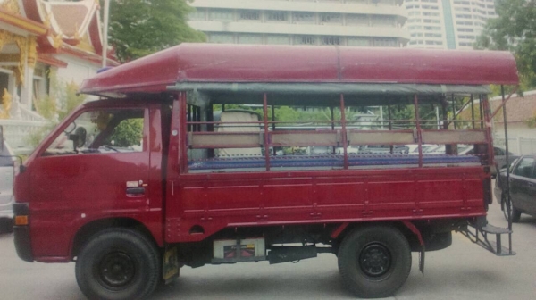 ขายรถ 4 ล้อโดยสาร