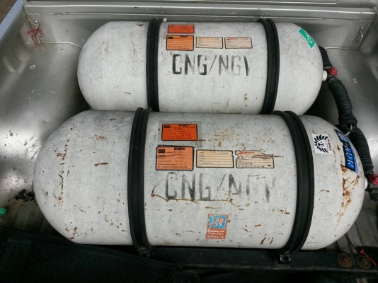 ขายถังแก๊ส NGV 2 ใบ ราคา 18.500