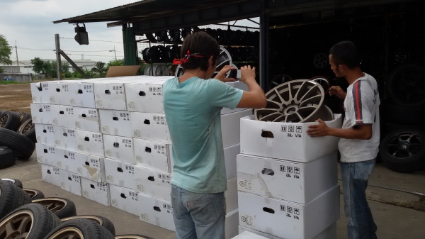 ขายล้อใหม่ขอบ20 6รูชุดละ13500