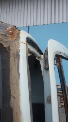 หัวเก๋ง.ร๊อคกี้.ตามสภาพ.เก็บงานนิด.ทำสีหน่อย.-ของครบ.ราคา32.000..