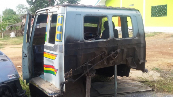 หัวเก๋ง.ร๊อคกี้.ตามสภาพ.เก็บงานนิด.ทำสีหน่อย.-ของครบ.ราคา32.000..