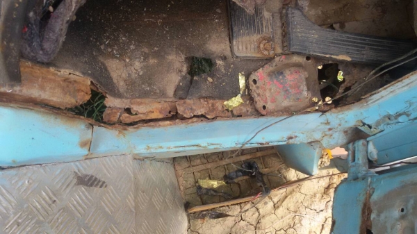 หัวเก๋ง.ร๊อคกี้.ตามสภาพ.เก็บงานนิด.ทำสีหน่อย.-ของครบ.ราคา32.000..