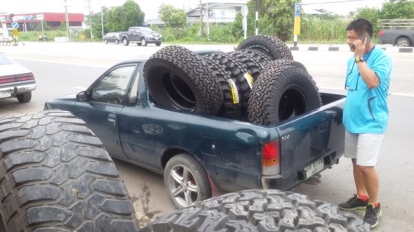 จะหมดแล้วครับ ยางใหม่ BF265 75 16เส้นละ7500