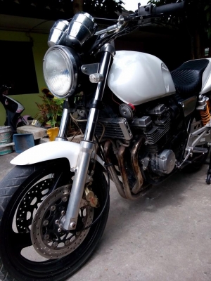 ขาย xjr 400 รถปี 98 อินวอยสรรพสารมิตร ขาย xjr 400 รถปี 98 อินวอยสรรพสารมิตร