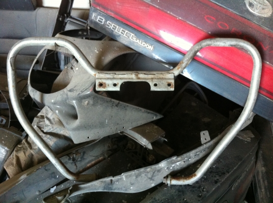 อะไหล่, อุปกรณ์ตกแต่งรถ และ ชิ้นส่วนรถยนต์และ มอเตอร์ไซด์มือสอง