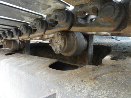 ขายด่วน CAT320 V2  นำเข้าจากญี่ปุ่นยังไม่เคยใช้งานในไทย สภาพสวย เครื่องปั้มดี ใบแทรค 80