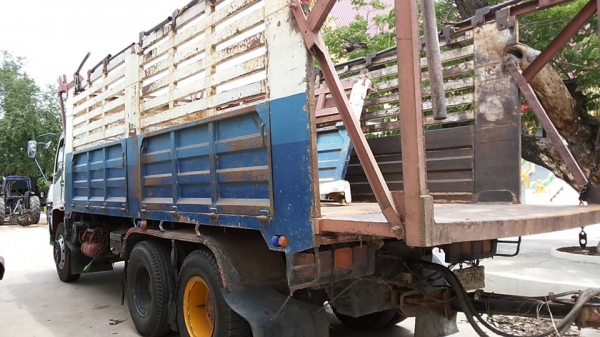 ***ขายแล้วครับขอบคุณ Truck2hand ขาย22ล้อพ่วงดั้ม ISUZU DECA FXZ 270 EURO1 (ยูโรวัน) ปี39 FXZ23NZPT เครื่องเดิมเกียร์เดิม 6SD1bo-270แรง เครื่องแห้ง แน่นๆ แรงๆไม่มีเยิ้ม เกียร์เดิม ไม่หลุดไม่หอน ช่วงล่างเดิม คัสซีสวยเดิม ไม่ปะไม่ดาม ไม่มีบวม กระบะดั้มเหล็กเ