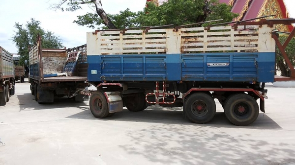 ***ขายแล้วครับขอบคุณ Truck2hand ขาย22ล้อพ่วงดั้ม ISUZU DECA FXZ 270 EURO1 (ยูโรวัน) ปี39 FXZ23NZPT เครื่องเดิมเกียร์เดิม 6SD1bo-270แรง เครื่องแห้ง แน่นๆ แรงๆไม่มีเยิ้ม เกียร์เดิม ไม่หลุดไม่หอน ช่วงล่างเดิม คัสซีสวยเดิม ไม่ปะไม่ดาม ไม่มีบวม กระบะดั้มเหล็กเ