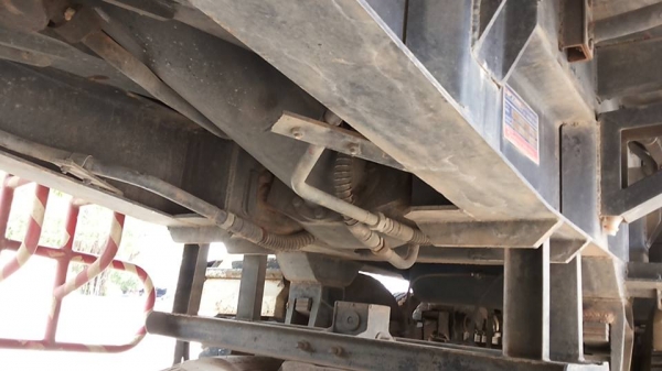 ***ขายแล้วครับขอบคุณ Truck2hand ขาย22ล้อพ่วงดั้ม ISUZU DECA FXZ 270 EURO1 (ยูโรวัน) ปี39 FXZ23NZPT เครื่องเดิมเกียร์เดิม 6SD1bo-270แรง เครื่องแห้ง แน่นๆ แรงๆไม่มีเยิ้ม เกียร์เดิม ไม่หลุดไม่หอน ช่วงล่างเดิม คัสซีสวยเดิม ไม่ปะไม่ดาม ไม่มีบวม กระบะดั้มเหล็กเ