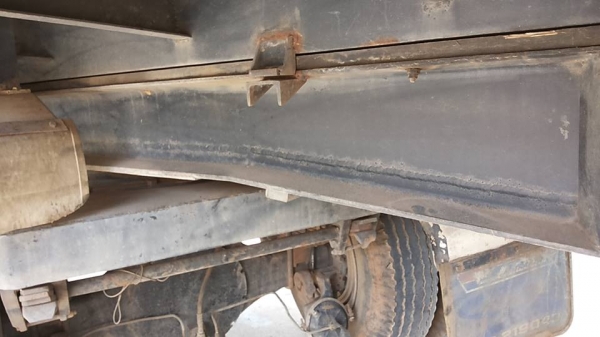 ***ขายแล้วครับขอบคุณ Truck2hand ขาย22ล้อพ่วงดั้ม ISUZU DECA FXZ 270 EURO1 (ยูโรวัน) ปี39 FXZ23NZPT เครื่องเดิมเกียร์เดิม 6SD1bo-270แรง เครื่องแห้ง แน่นๆ แรงๆไม่มีเยิ้ม เกียร์เดิม ไม่หลุดไม่หอน ช่วงล่างเดิม คัสซีสวยเดิม ไม่ปะไม่ดาม ไม่มีบวม กระบะดั้มเหล็กเ