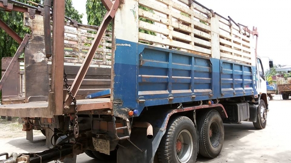 ***ขายแล้วครับขอบคุณ Truck2hand ขาย10ล้อ2เพลา ดั้ม ISUZU DECA FXZ 270 EURO1 (ยูโรวัน) ปี39 FXZ23NZPT เครื่องเดิมเกียร์เดิม 6SD1bo-270แรง เครื่องแห้ง แน่นๆ แรงๆไม่มีเยิ้ม เกียร์เดิม ไม่หลุดไม่หอน แห้งๆ ไม่เยิ้ม ช่วงล่างเดิม คัสซีสวยเดิม ไม่ปะไม่ดาม ไม่มีบว ***ขายแล้วครับขอบคุณ Truck2hand ขาย10ล้อ2เพลา ดั้ม ISUZU DECA FXZ 270 EURO1 (ยูโรวัน) ปี39 FXZ23NZPT เครื่องเดิมเกียร์เดิม 6SD1bo-270แรง เครื่องแห้ง แน่นๆ แรงๆไม่มีเยิ้ม เกียร์เดิม ไม่หลุดไม่หอน แห้งๆ ไม่เยิ้ม ช่วงล่างเดิม คัสซีสวยเดิม ไม่ปะไม่ดาม ไม่มีบว